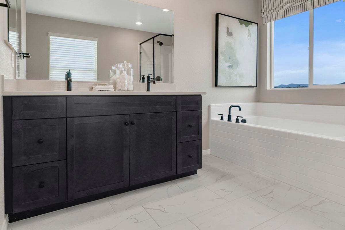 Plan 2218 - Upgraded Maple cabinets with black knobs