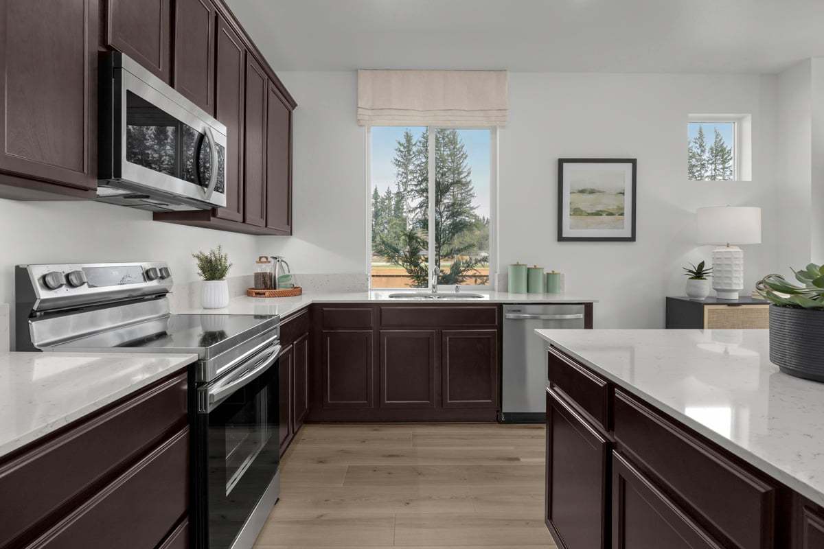 Plan 1860 Modeled - Quartz countertops