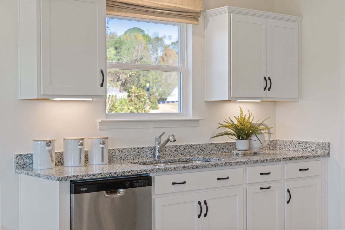 Plan 1582 Modeled - Chrome kitchen faucet
