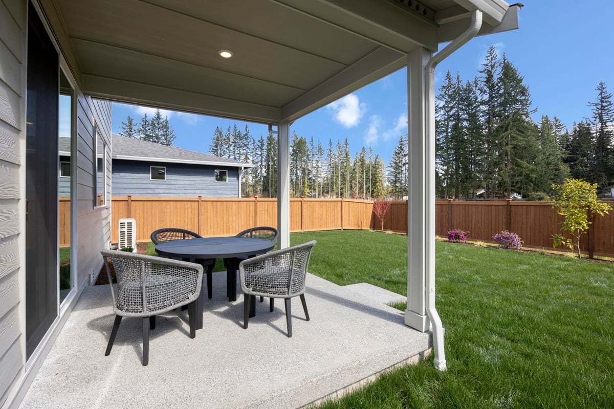 Plan 2350 Modeled - Covered patio