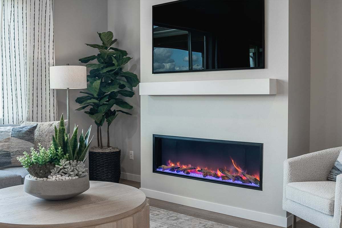Plan 2565 Modeled - Electric fireplace at great room