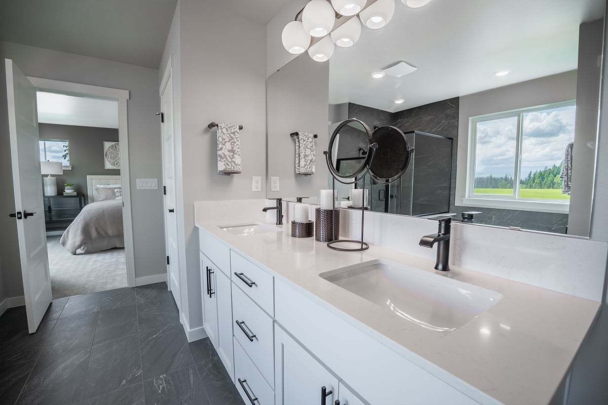 Plan 2565 Modeled - Dual-sink vanity at primary bath