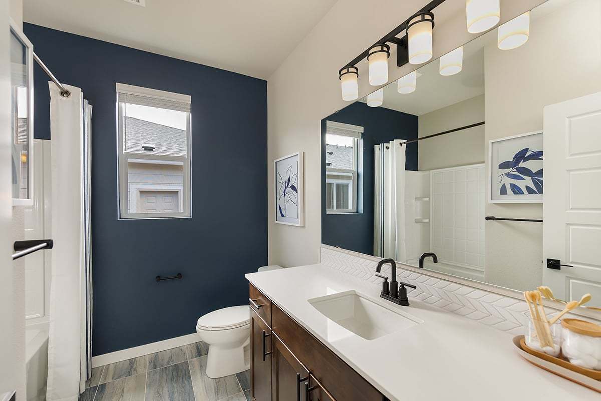 Plan 1990 - Quartz countertops at baths