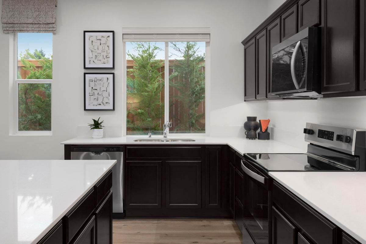 Plan 2070 Modeled - Quartz kitchen countertops
