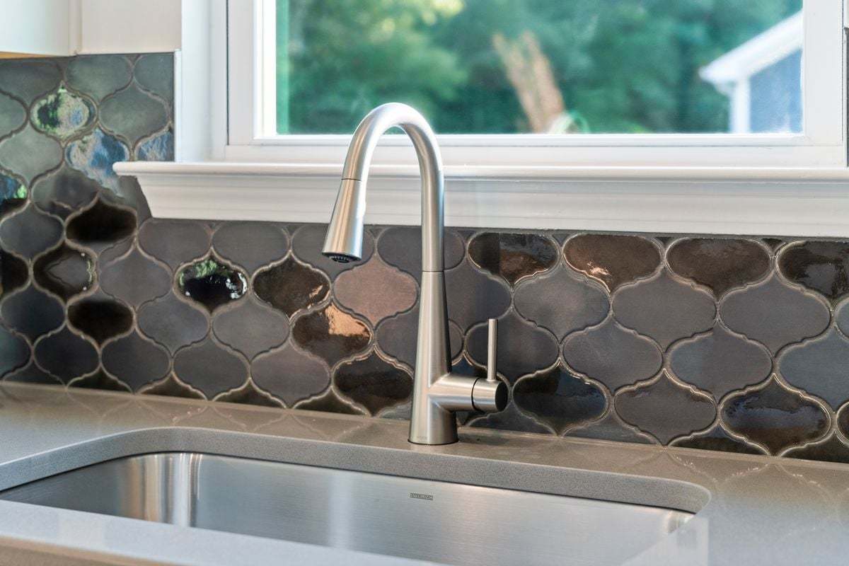 Plan 1910 Modeled - Single-basin kitchen sink