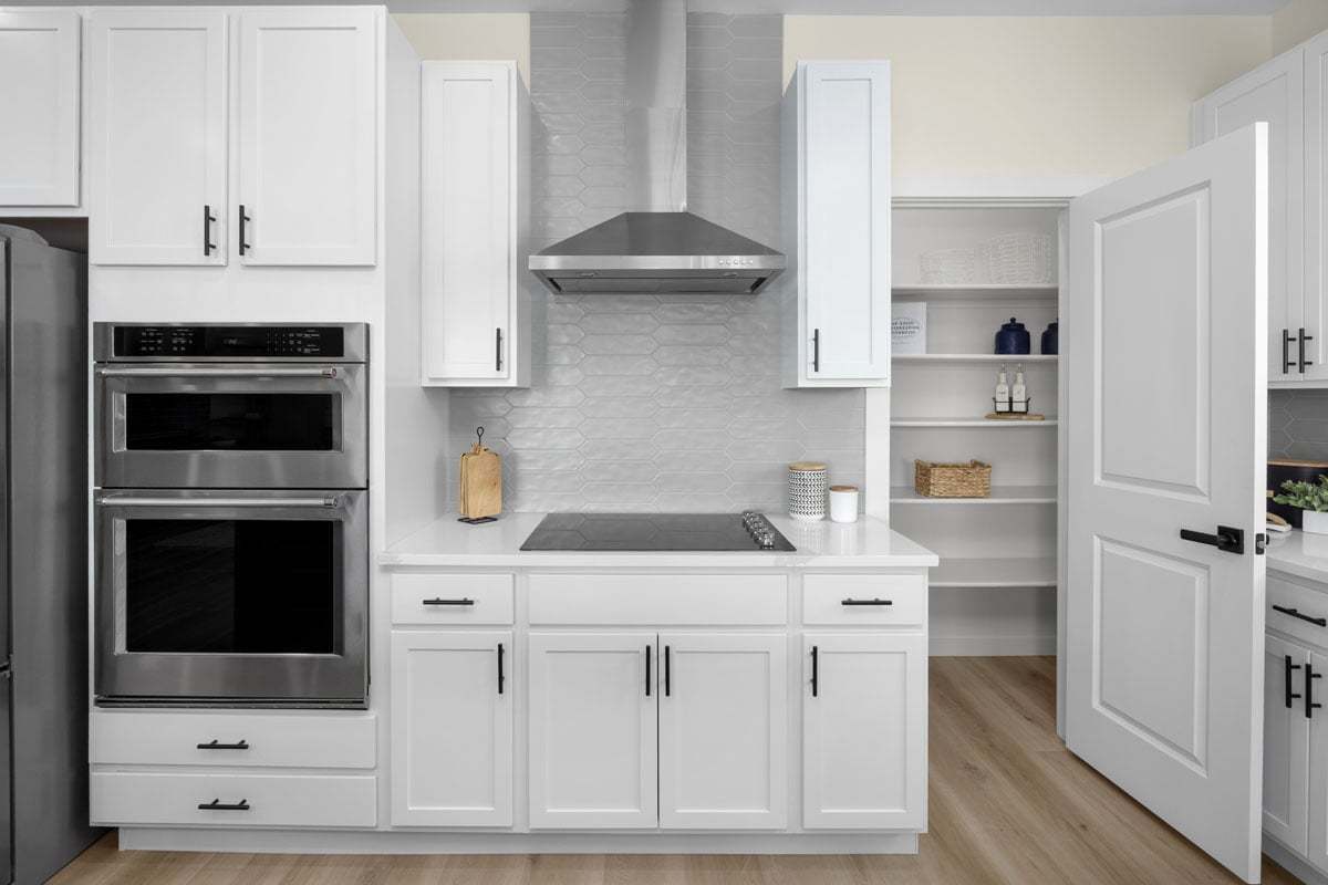 Plan 2602 Modeled - Full-height backsplash