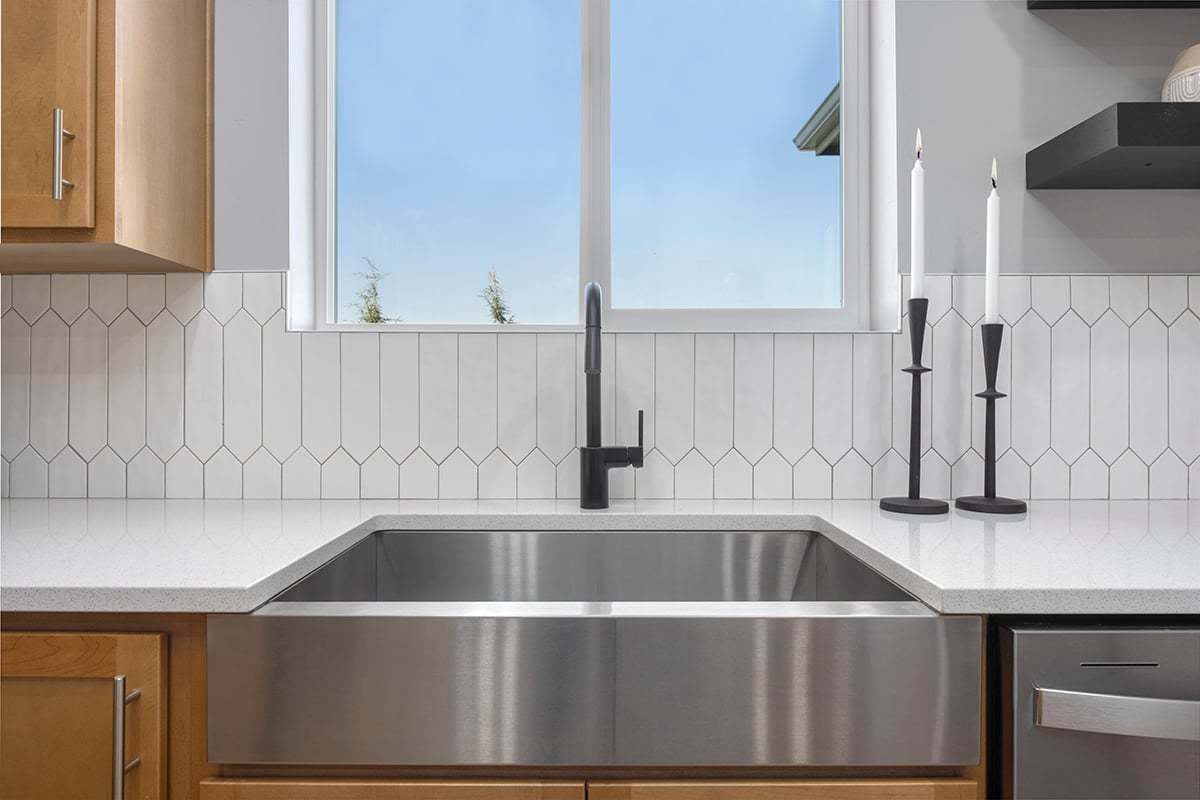 Plan 2391 Modeled - Stainless steel kitchen sink with pullout faucet