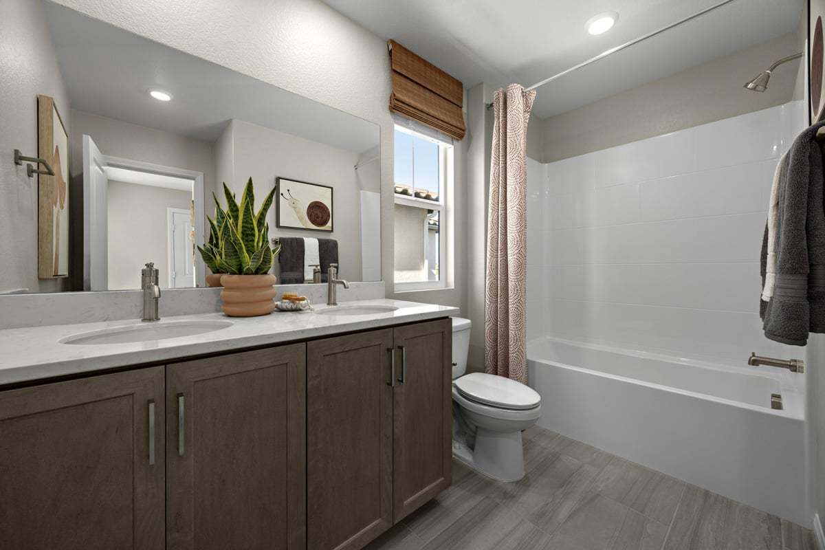 Plan 2219 Modeled - Optional dual sink vanity at bath 2