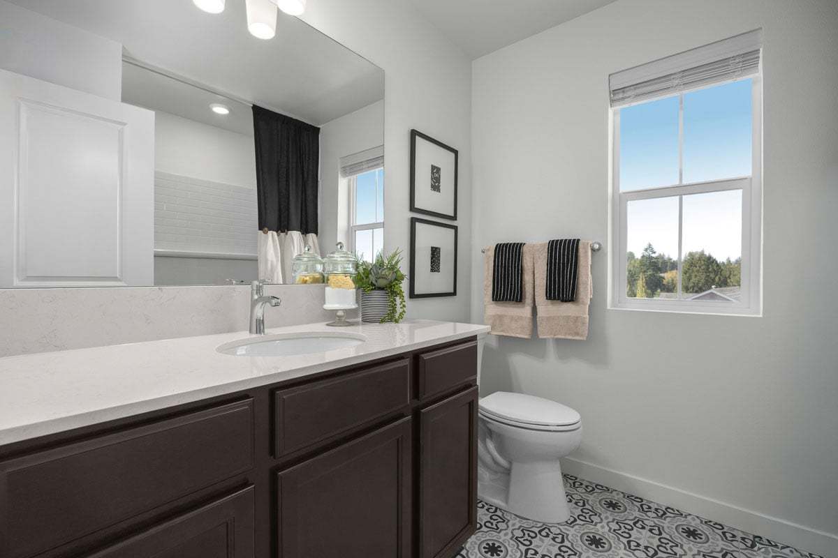 Plan 2202 Modeled - Bath 2