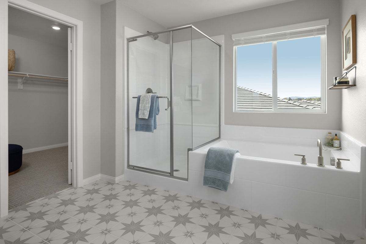 Plan 3119 Modeled - Optional tub and separate shower at primary bath