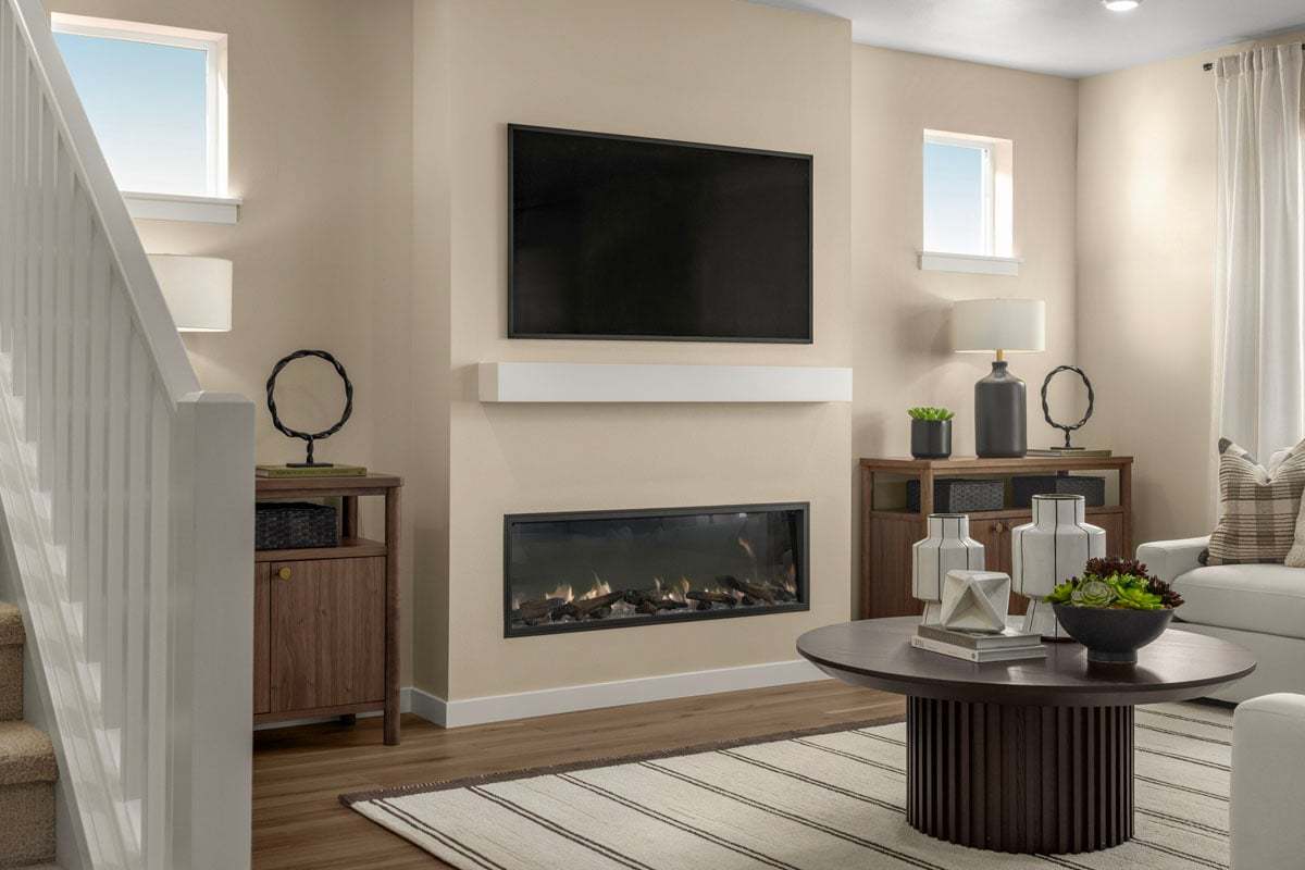 Plan 2745 Modeled - Electric fireplace at great room