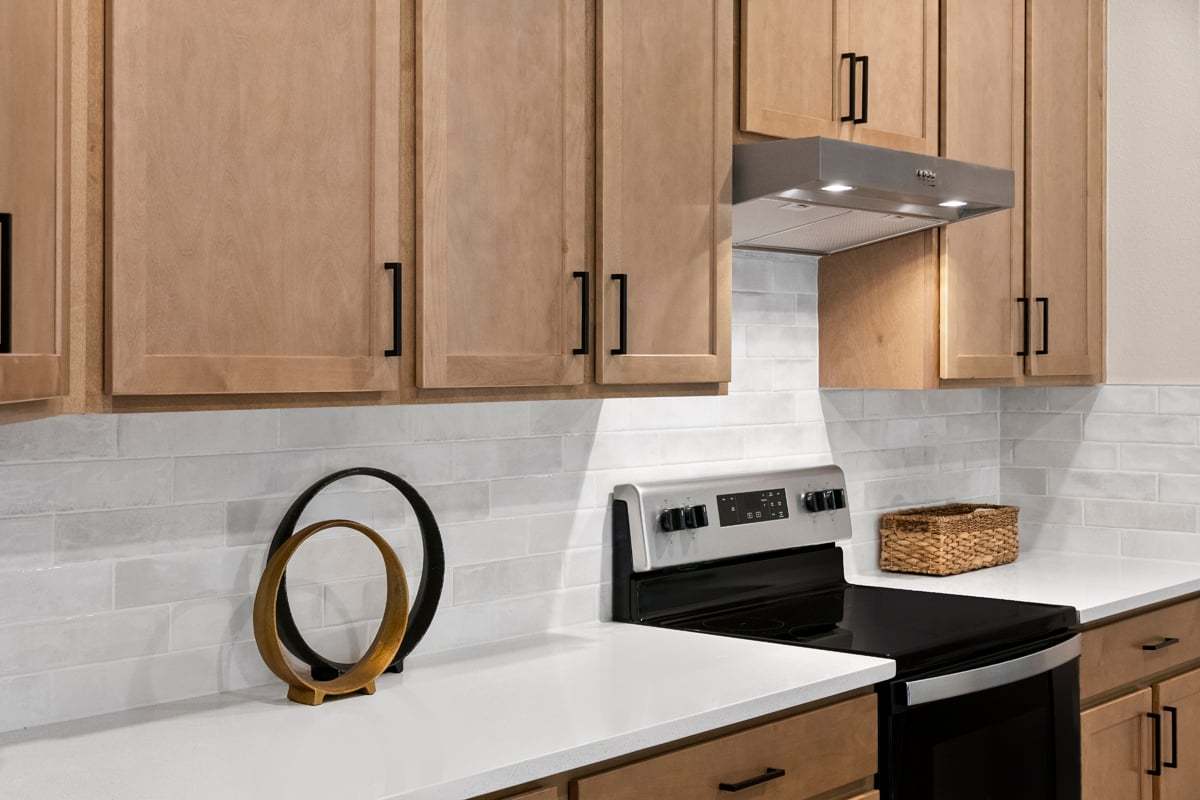 Plan 1989 Modeled - Kitchen tile backsplash