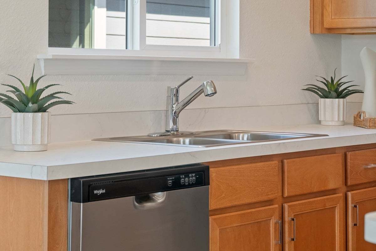 Plan 1541 Modeled - Chrome kitchen faucet