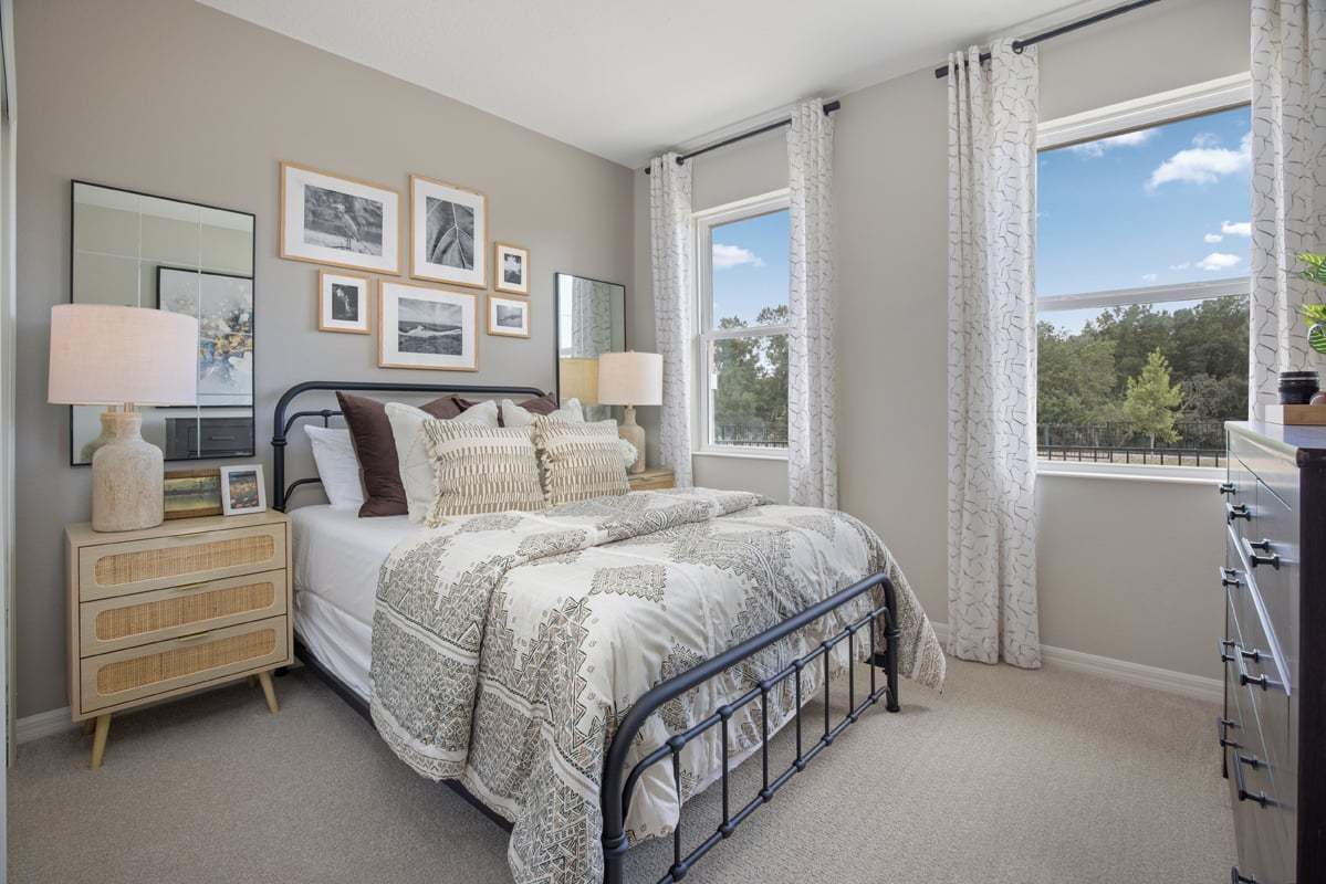 Plan 2566 Modeled - Spacious secondary bedrooms