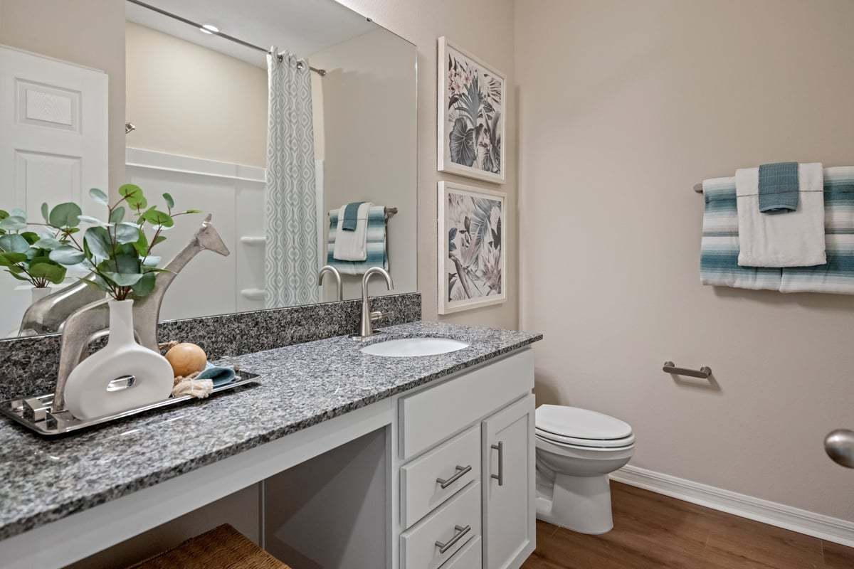 Plan 1989 Modeled - Secondary bath