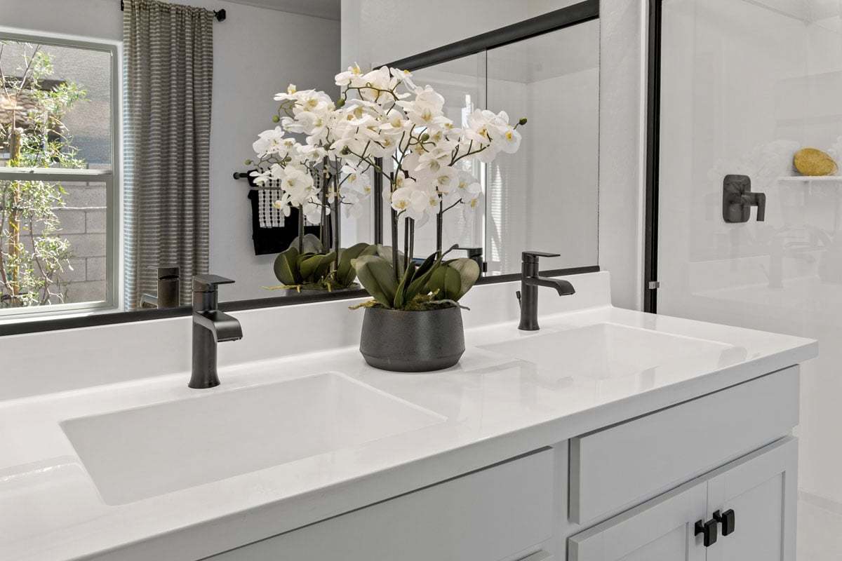Plan 2014 Modeled - Dual-sink vanity at primary bath