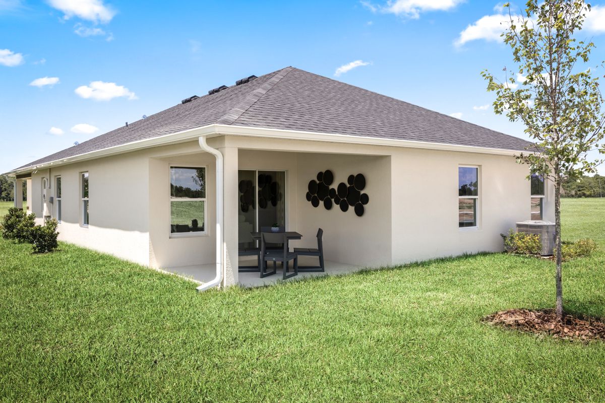 Plan 1866 Modeled - Covered patio