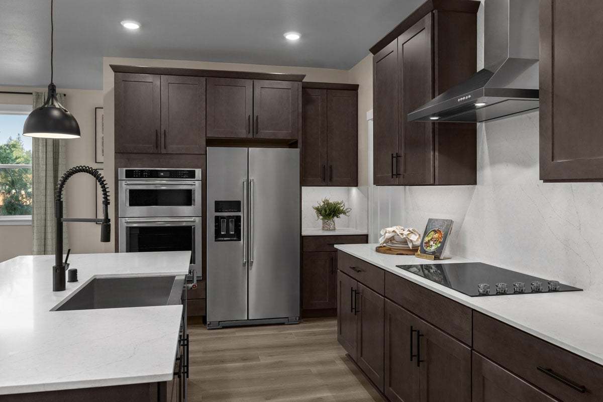 Plan 2330 Modeled - 42-in. upper cabinets