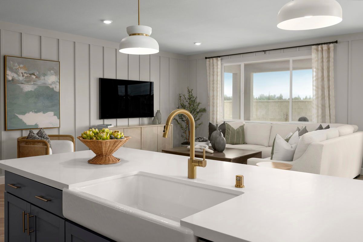 Plan 1860 Modeled - Apron-front sink