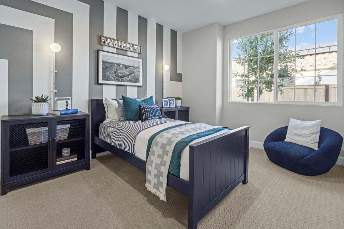 Plan 1950 Modeled - Spacious secondary bedrooms