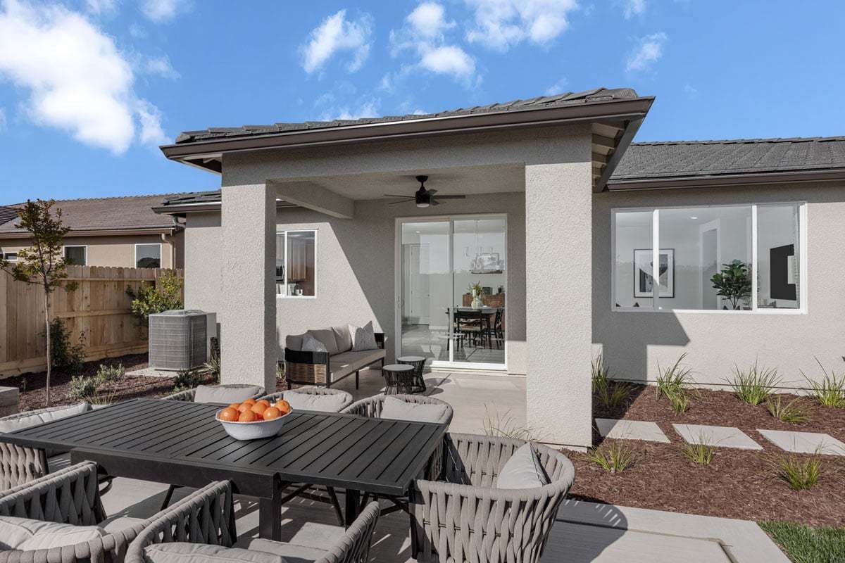 Plan 2321 Modeled - Covered patio