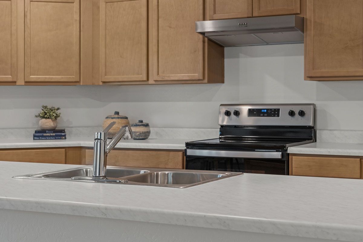 Plan 1637 - Large kitchen island with dual-basin sink