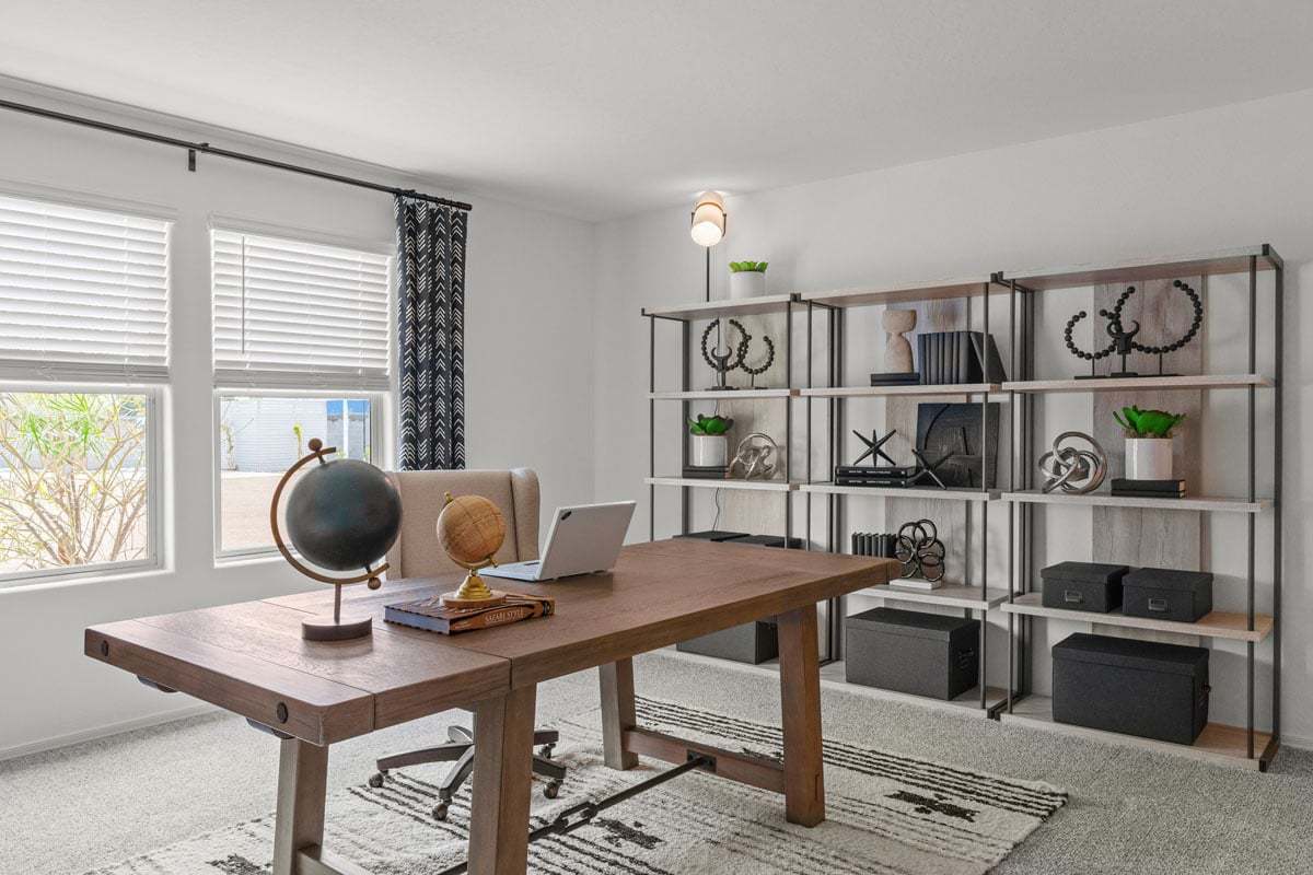 Plan 2370 Modeled - Spacious den