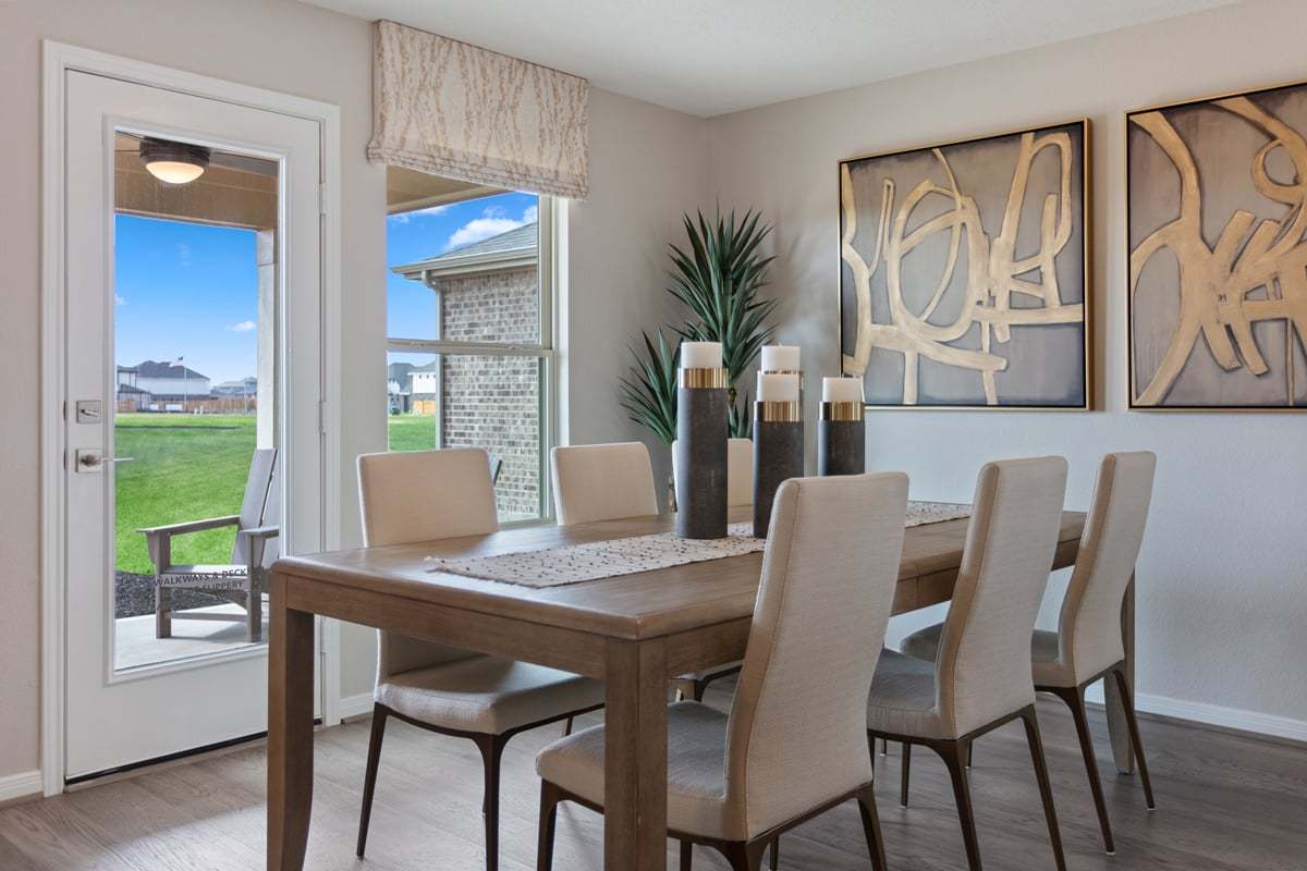 Plan 2153 - Dining area