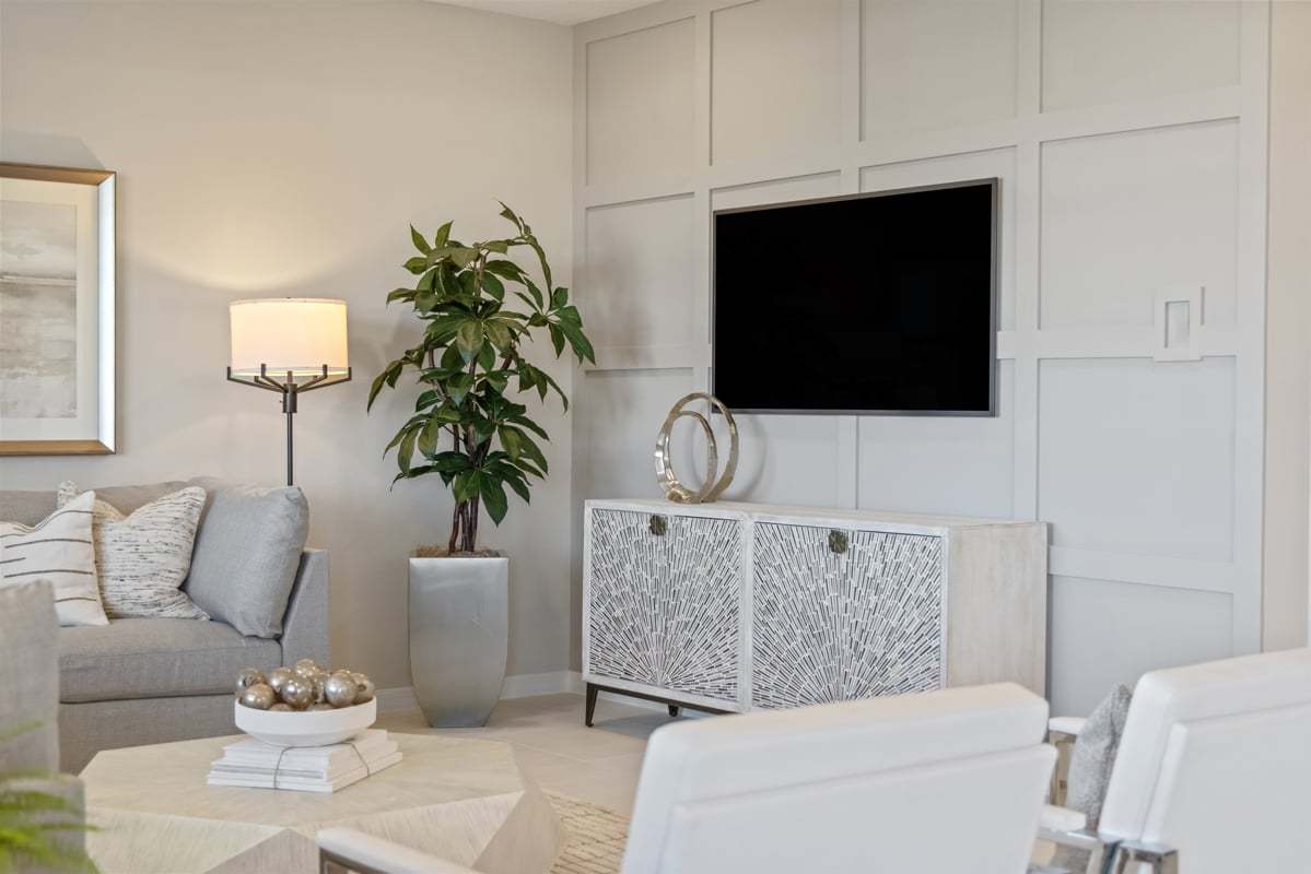 Plan 2566 Modeled - Spacious great room