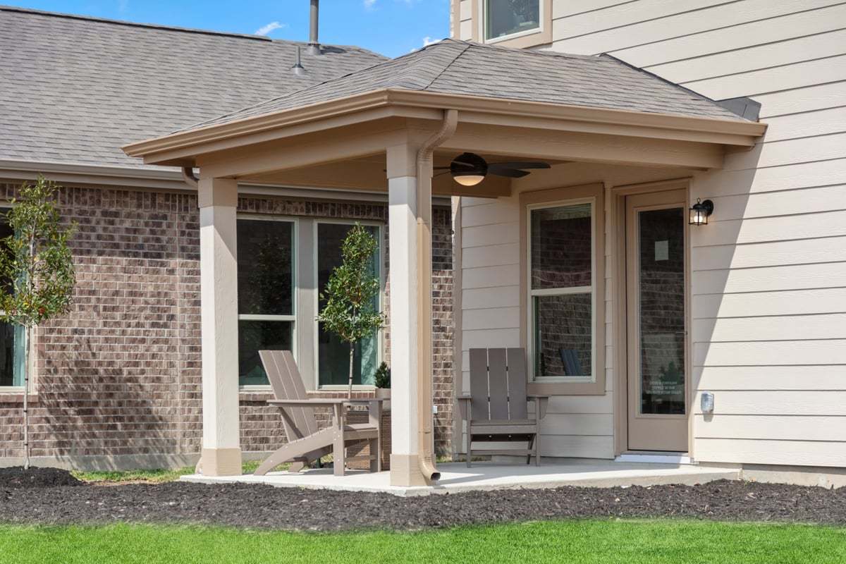 Plan 2153 - Optional covered back patio