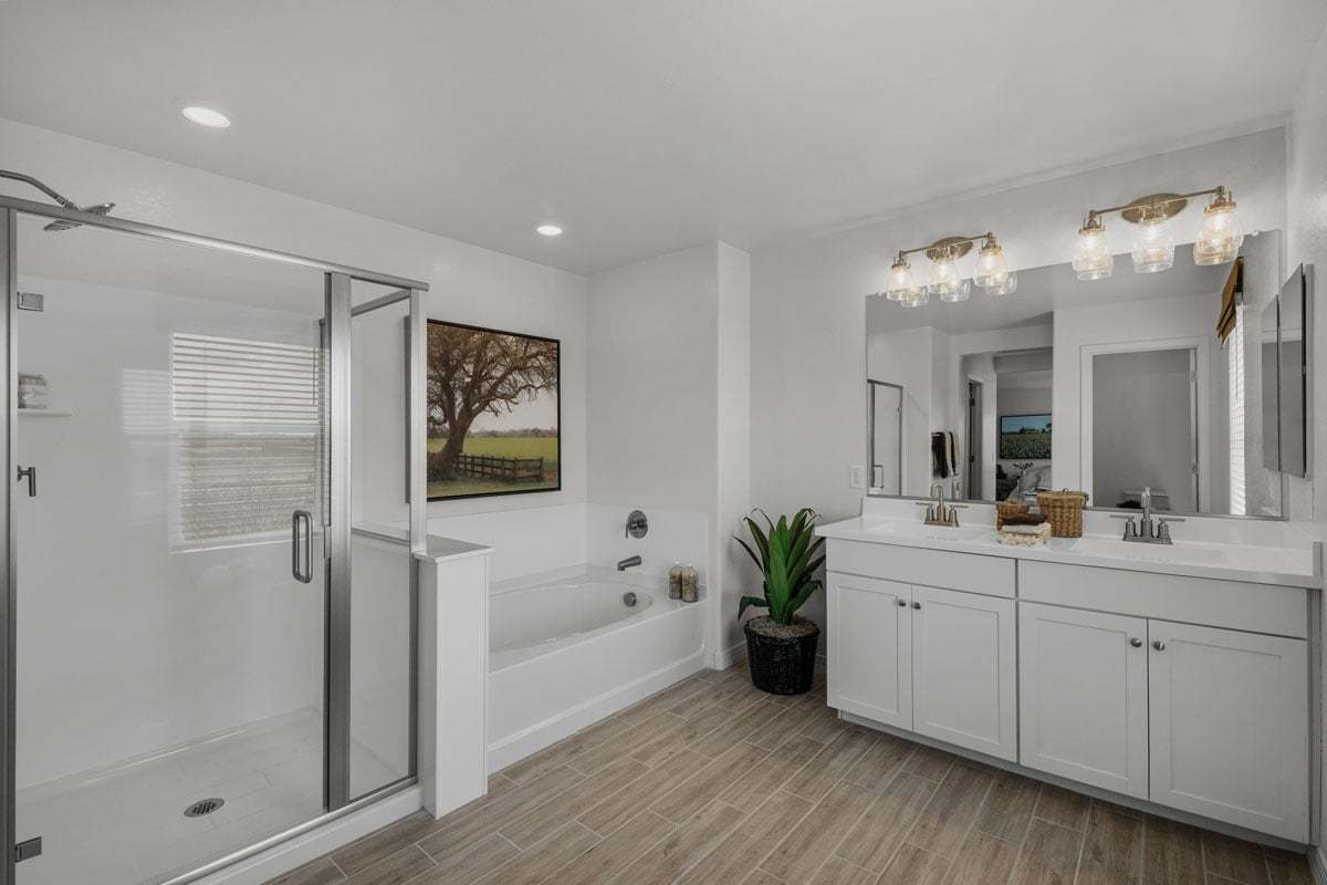 Plan 2620 Modeled - Separate tub and shower at primary bath