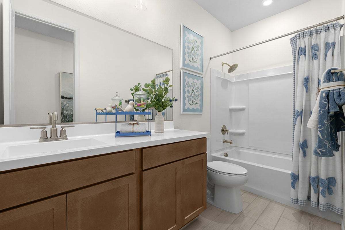 Plan 1849 Modeled - Extended vanity at bath 2