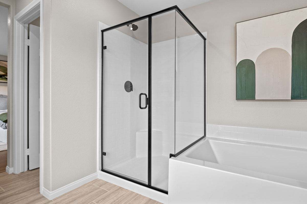 Plan 2545 Modeled - Optional tub and separate shower at primary bath