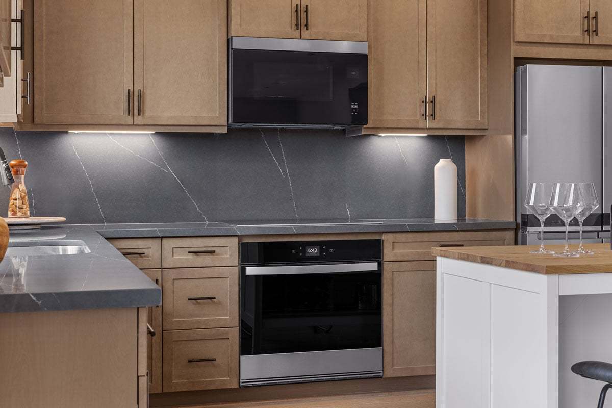 Plan 2545 Modeled - Optional full quartz backsplash