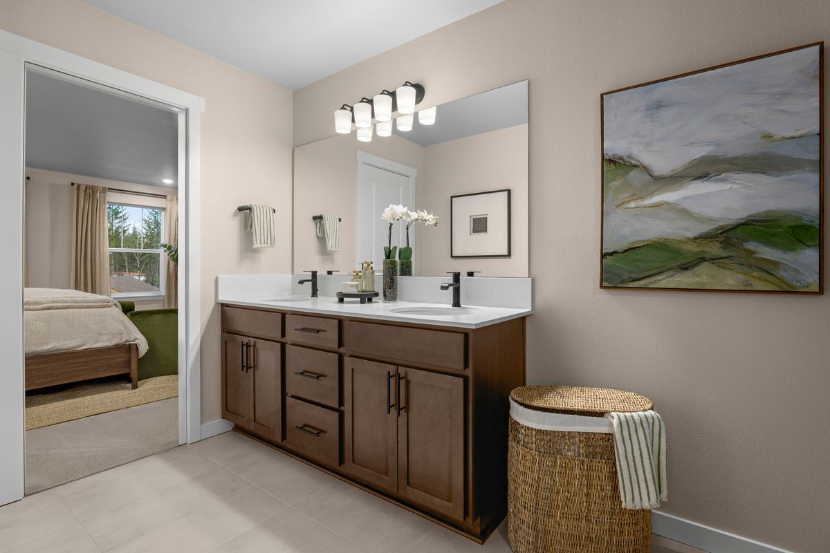 Plan 2141 Modeled - Dual-sink vanity at primary bath