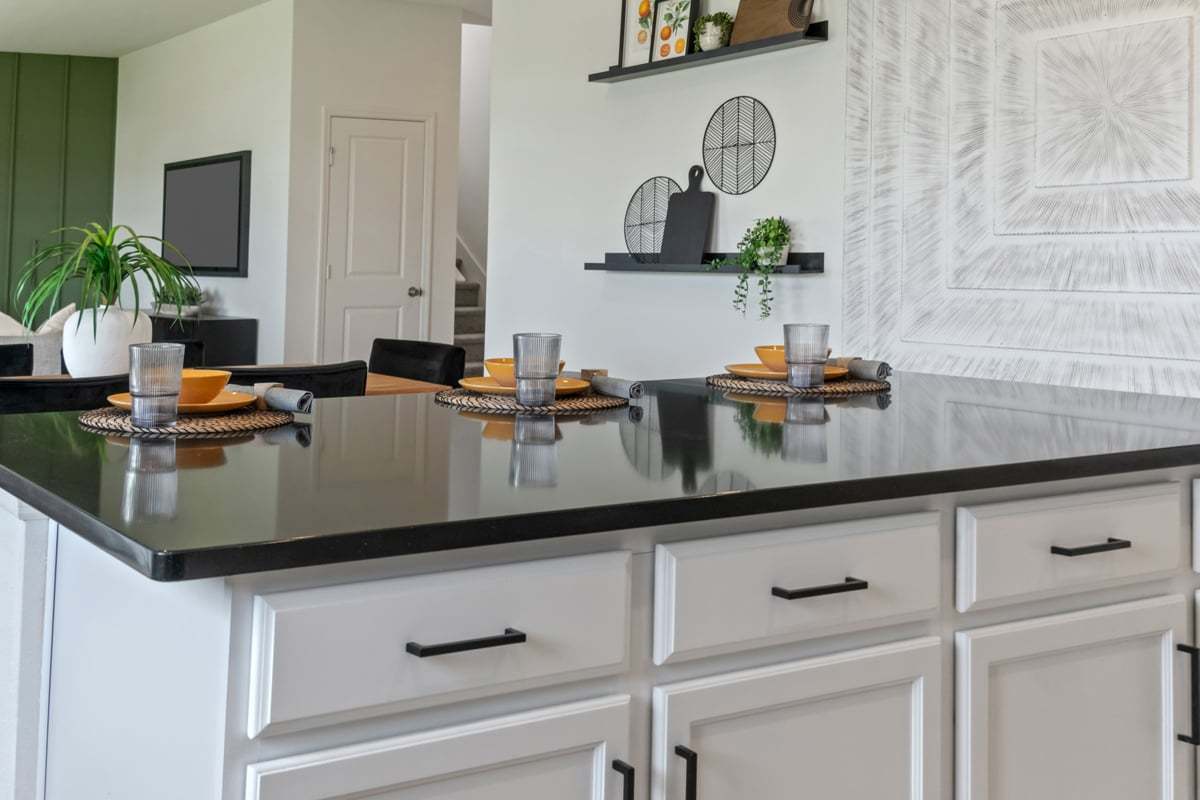 Plan 2566 Modeled - Kitchen island
