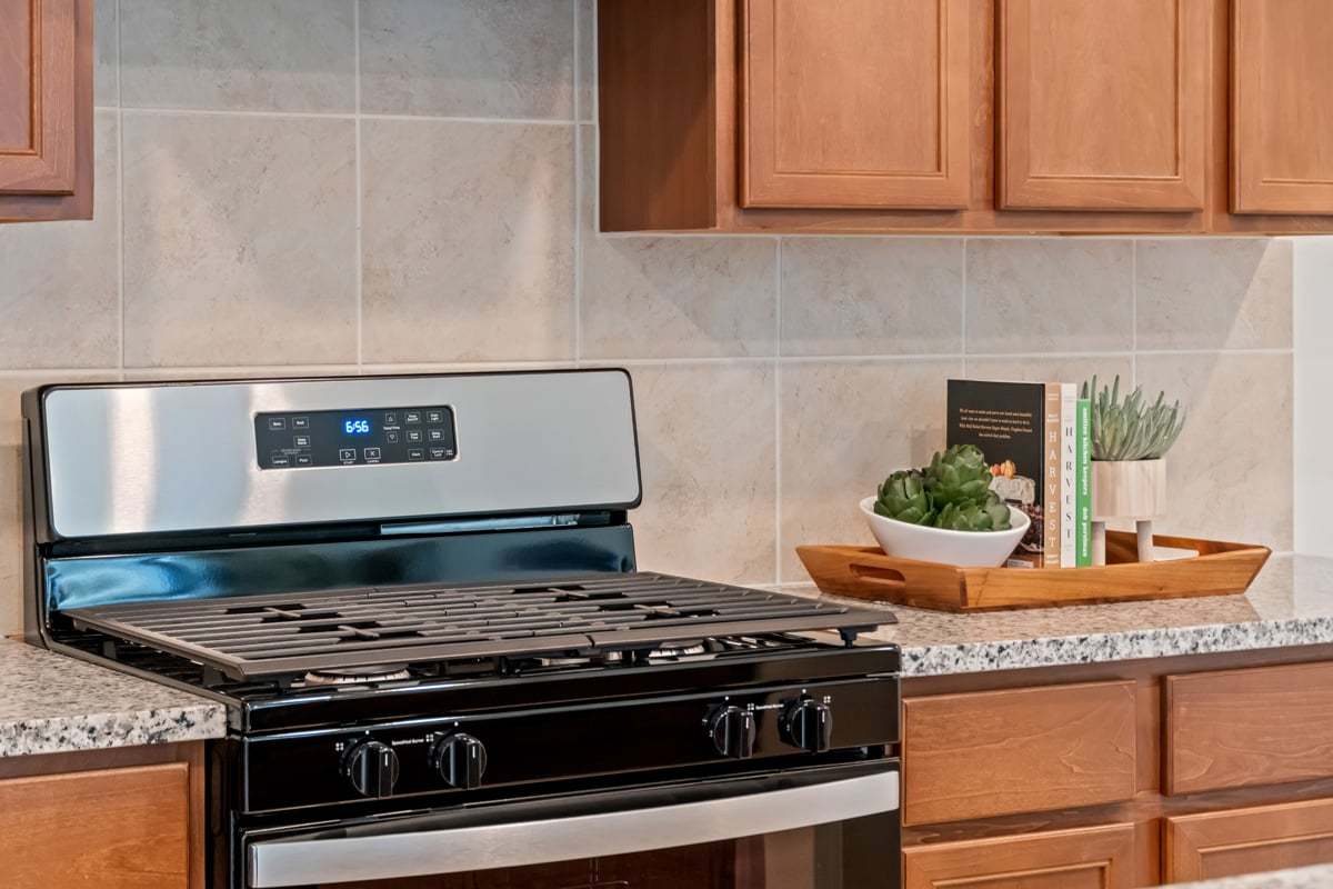 Plan 1491 - Stainless steel appliances