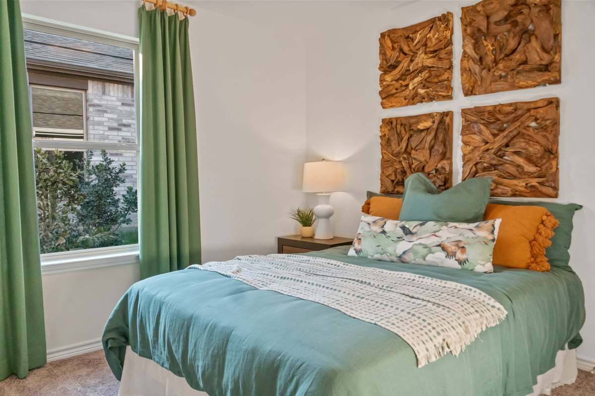 Plan 1491 - Spacious secondary bedrooms