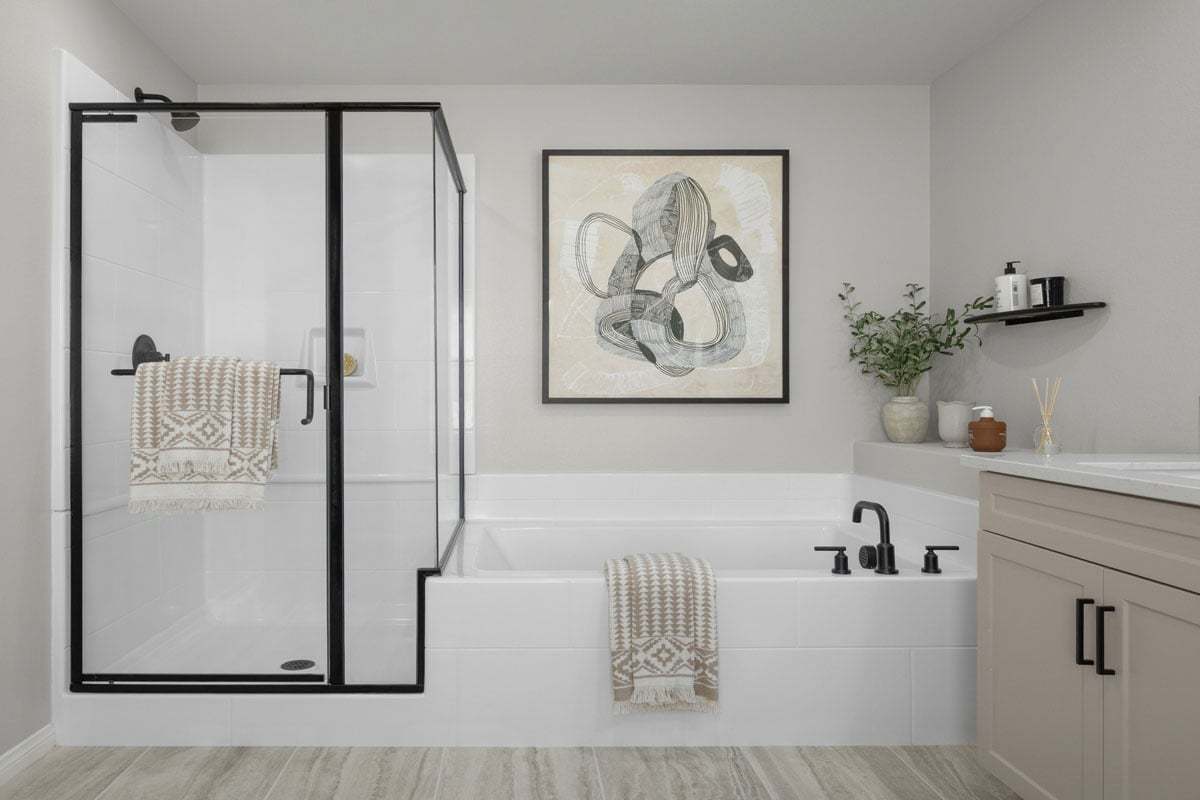 Plan 2763 Modeled - Optional tub and separate shower at primary bath