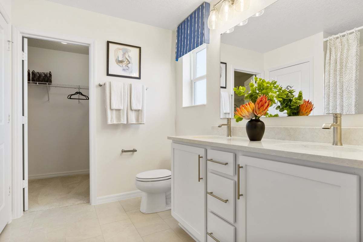 Plan 2385 Modeled - Dual-sink vanity at primary bath