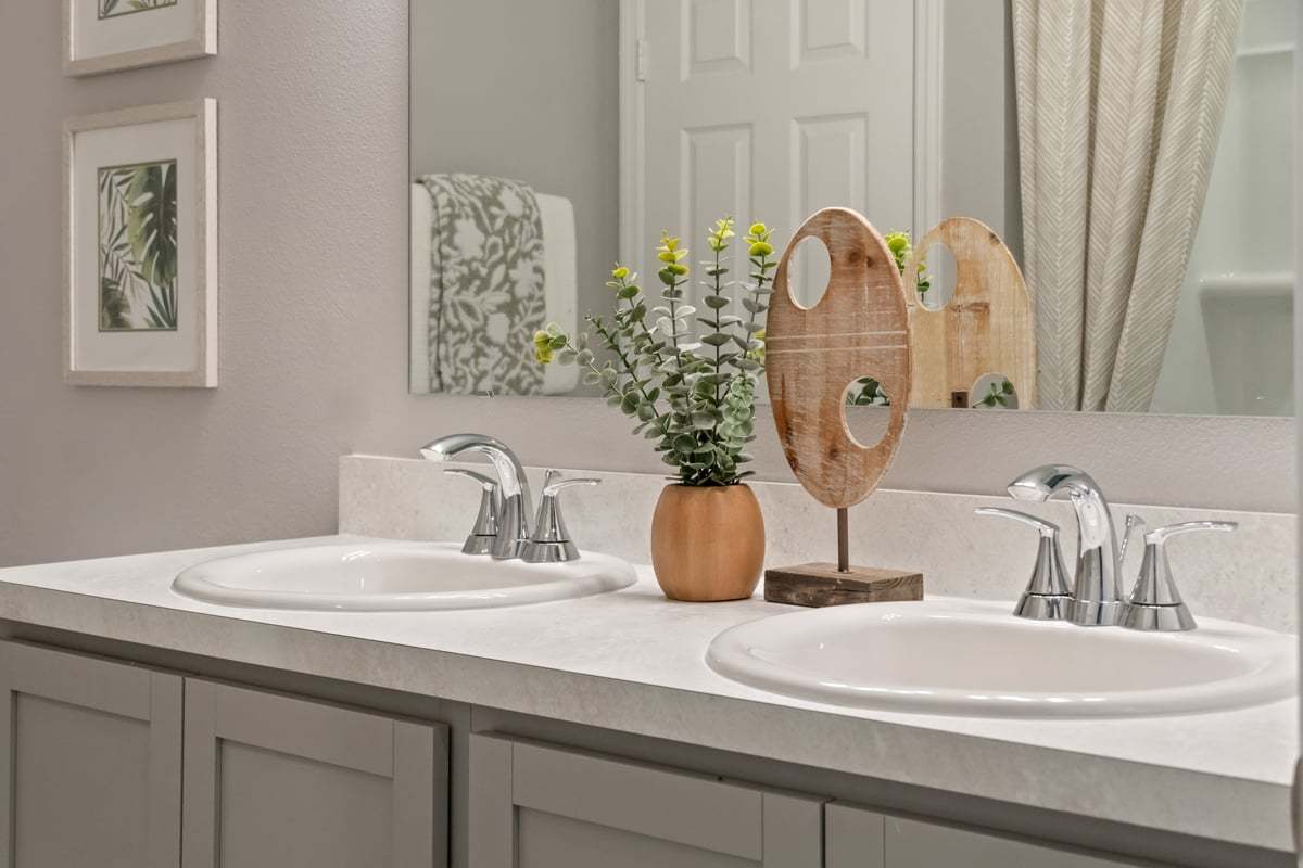 Plan 1707 Modeled - Dual-sink vanity at primary bath