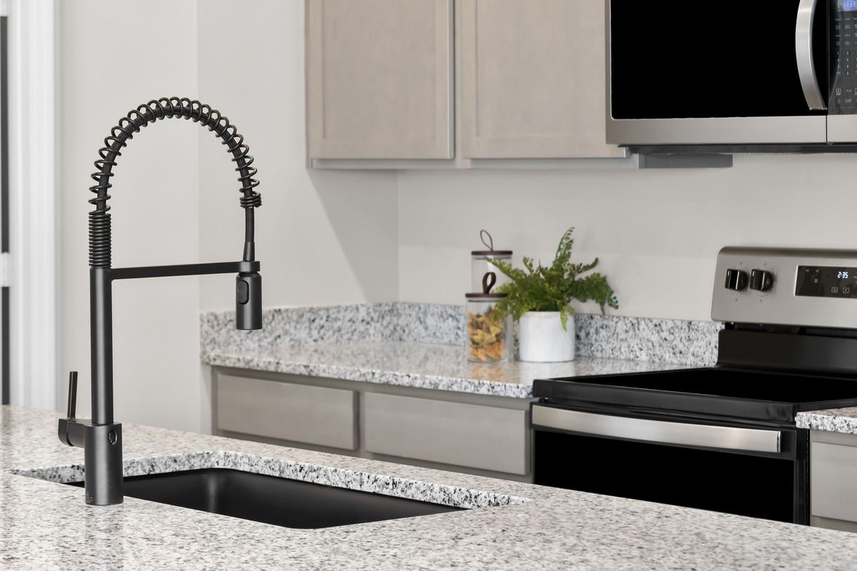 Plan 1637 Modeled - Granite kitchen countertops