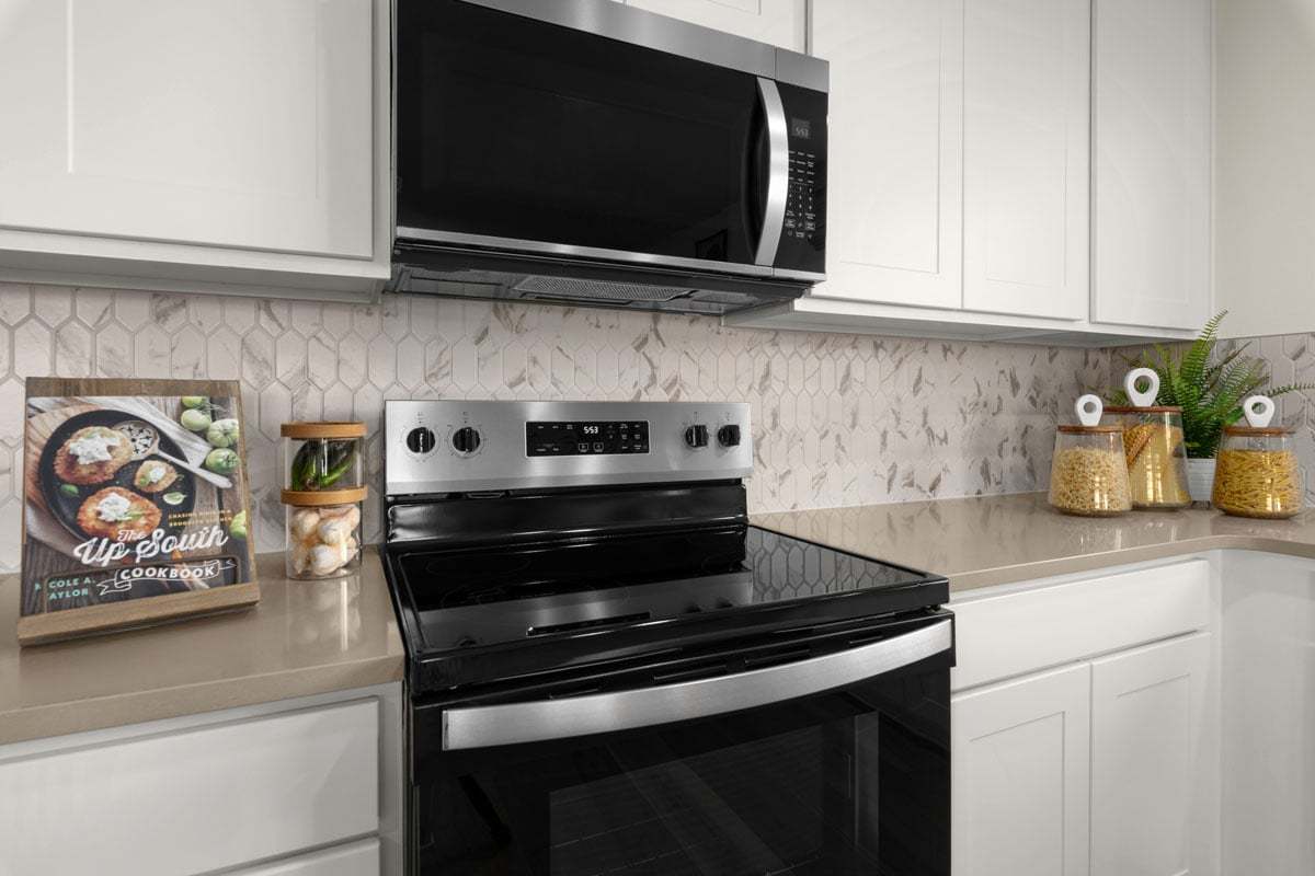 Plan 2096 Modeled - Kitchen tile backsplash