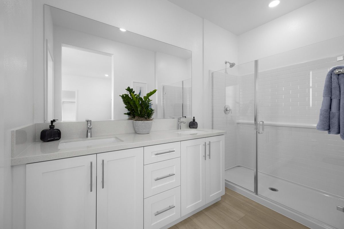 Plan 1338 Modeled - Dual-sink vanity at primary bath