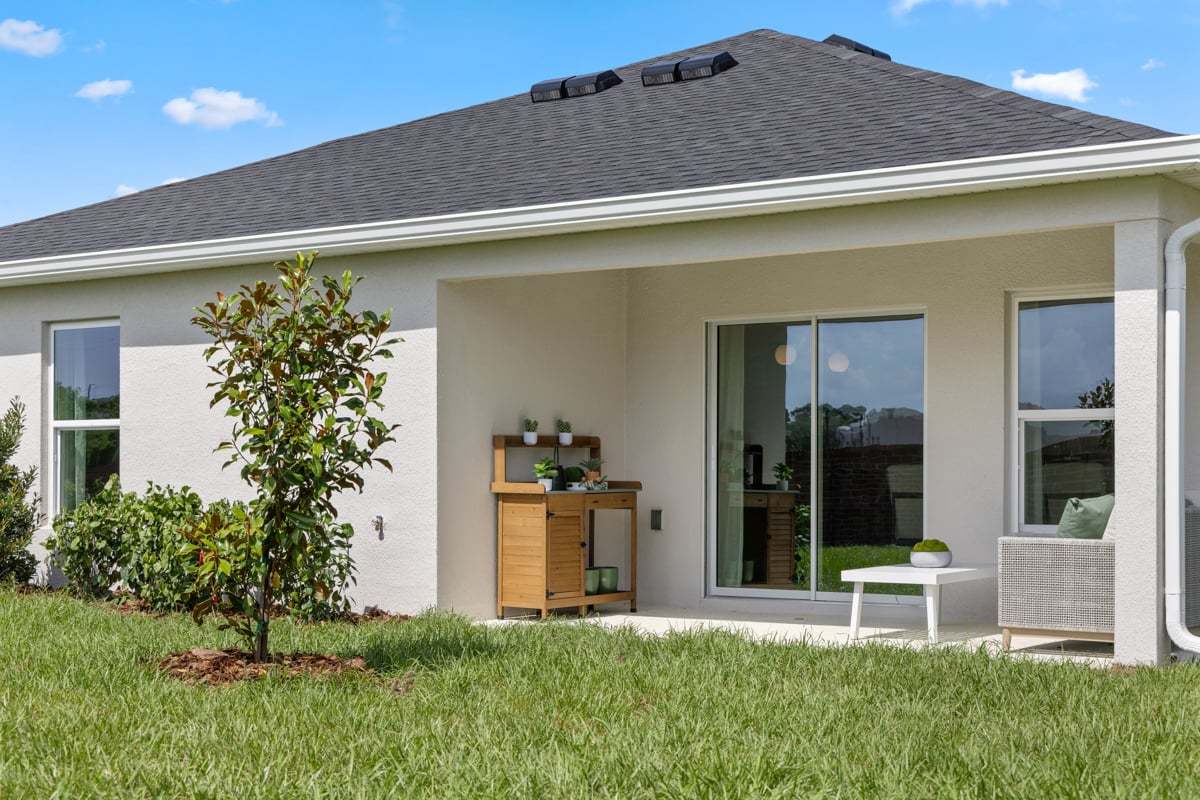 Plan 2059 Modeled - Covered patio