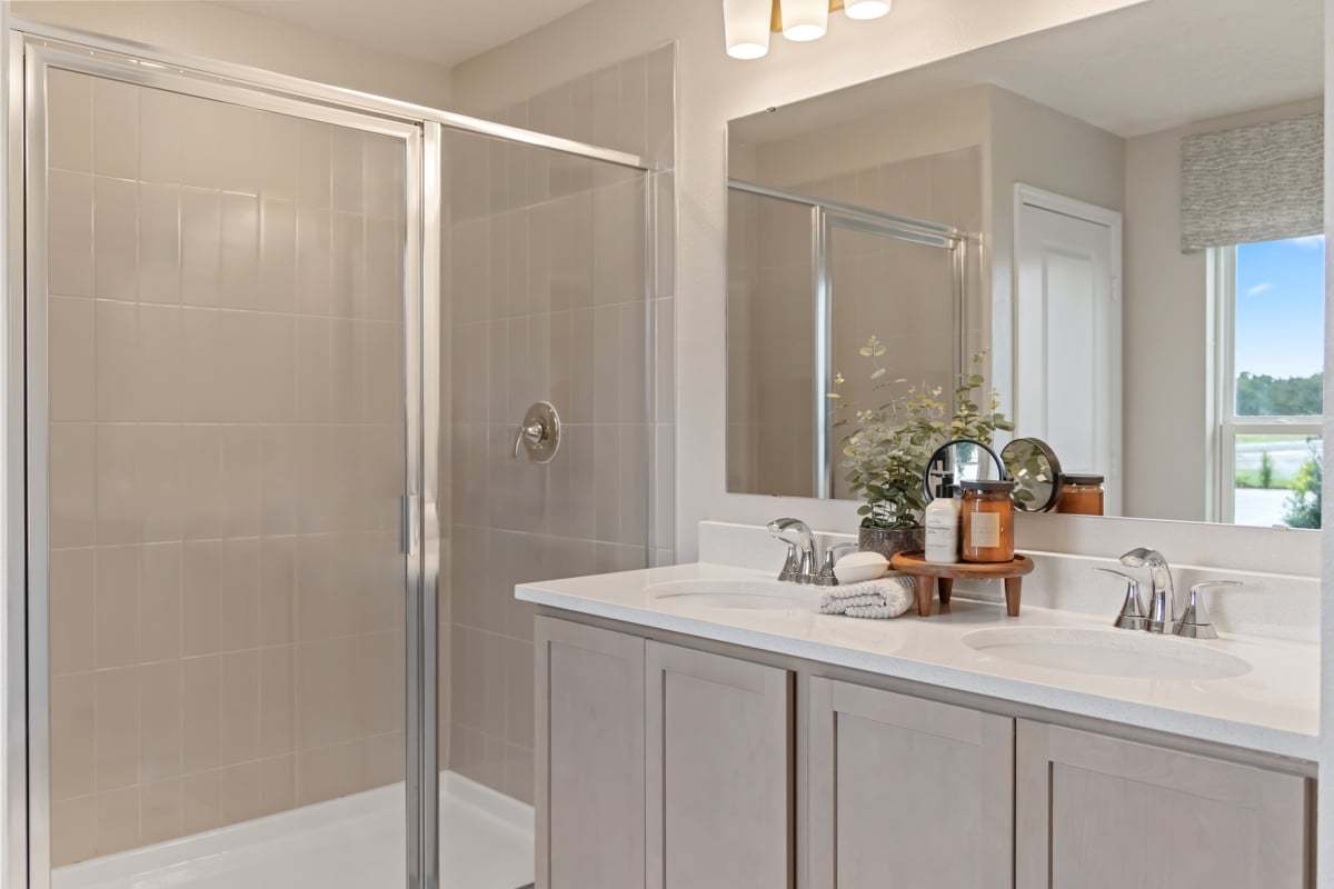 Plan 2059 Modeled - Dual-sink vanity at primary bath