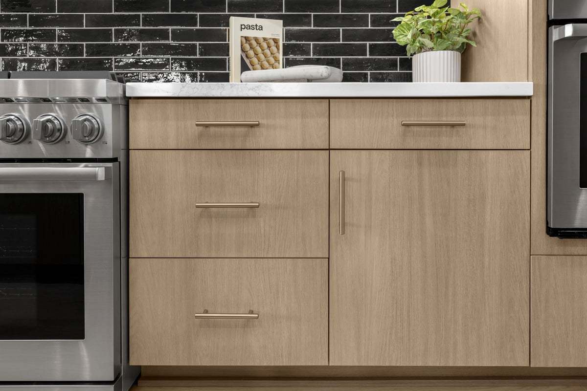 Plan 2661 Modeled - Optional flat-panel melamine cabinets