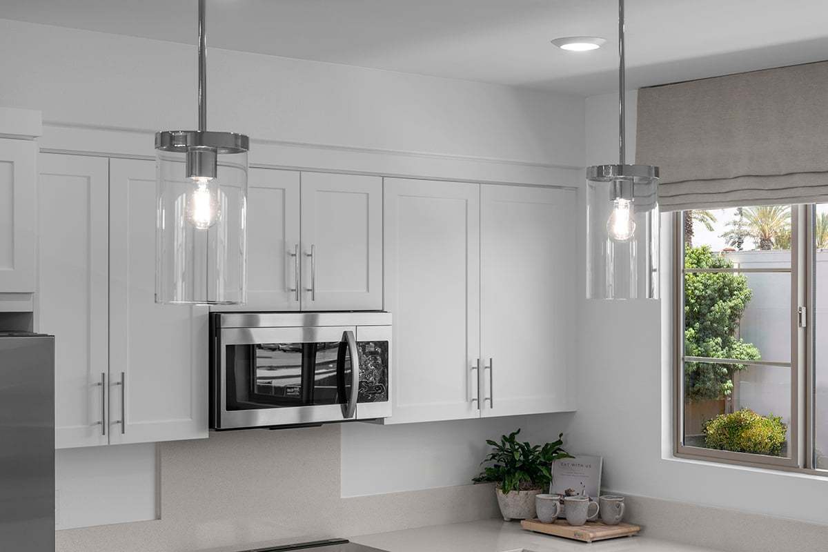 Plan 1529 Modeled - Pendant lighting at kitchen island