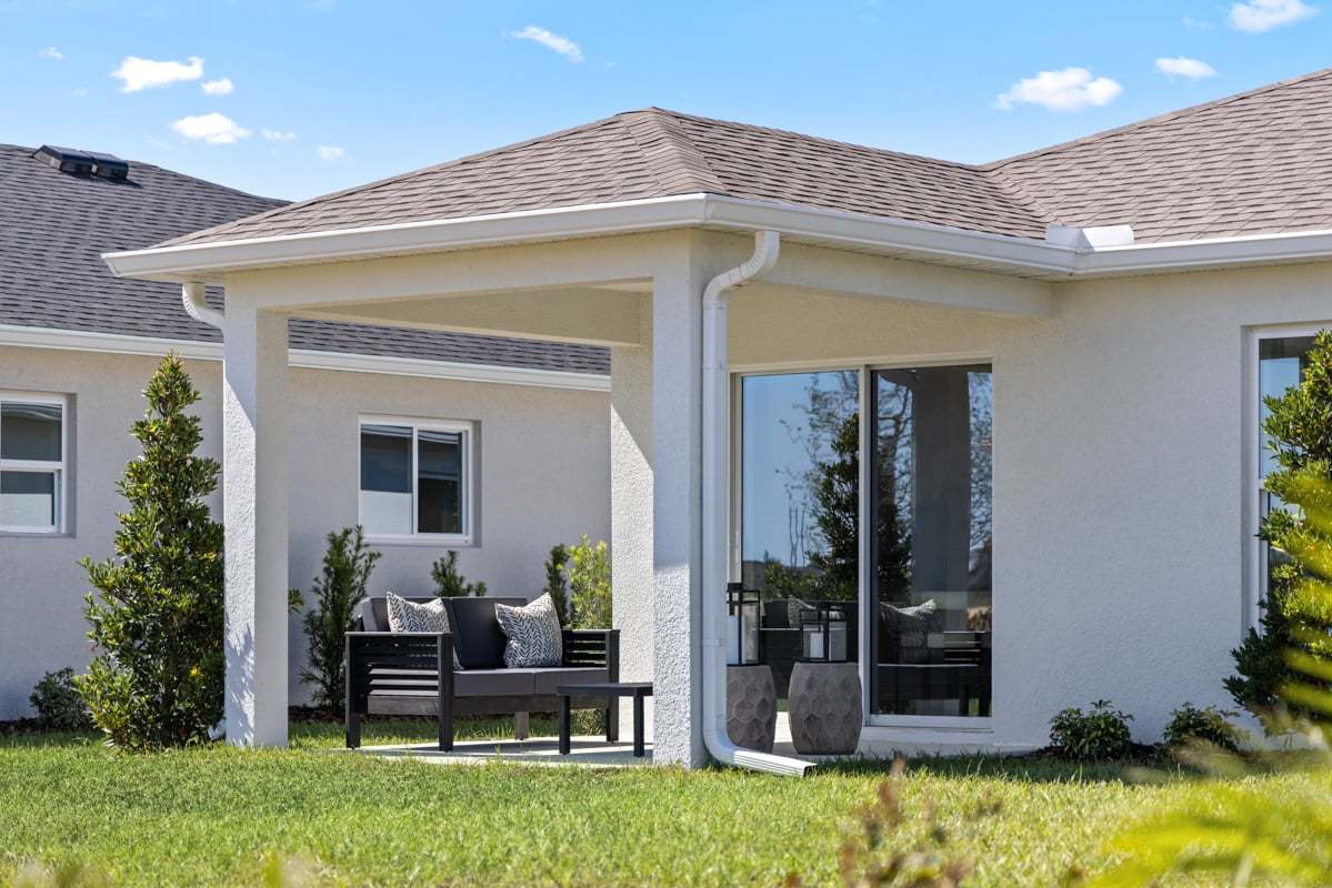 Plan 1707 Modeled - Covered patio