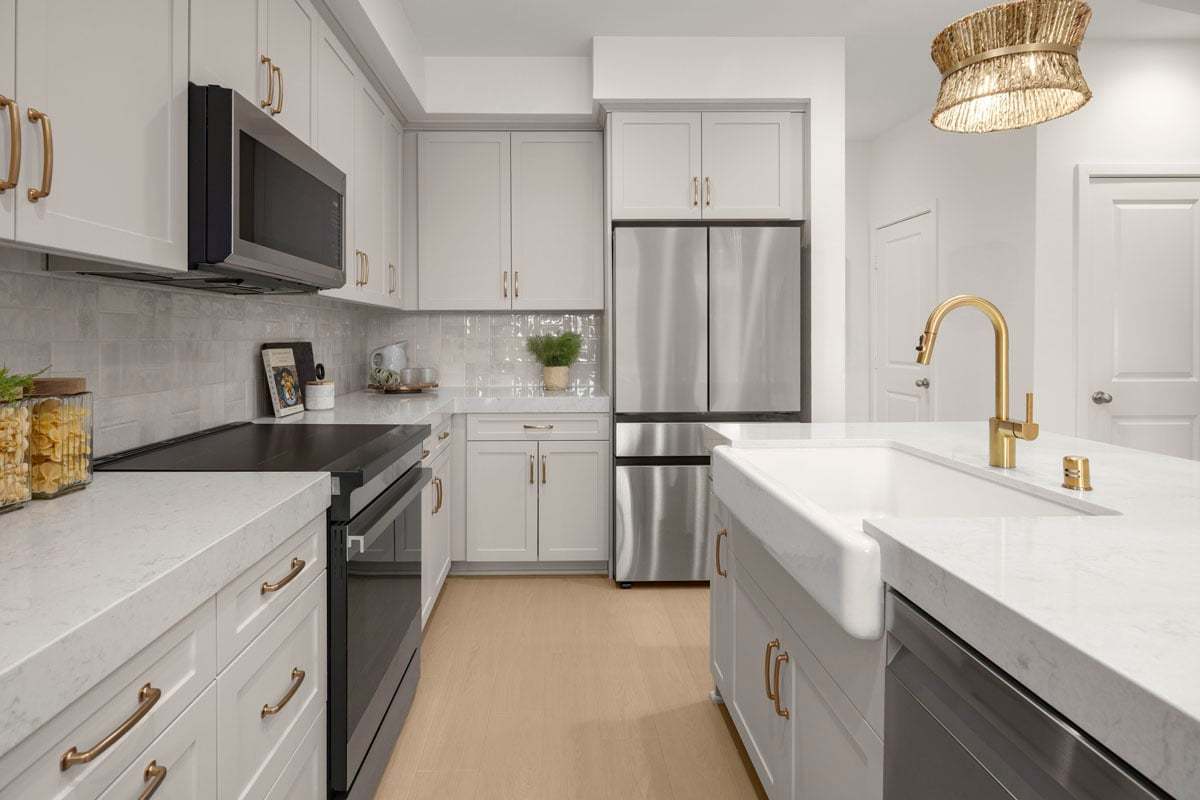 Plan 1387 Modeled - Stainless steel kitchen appliances